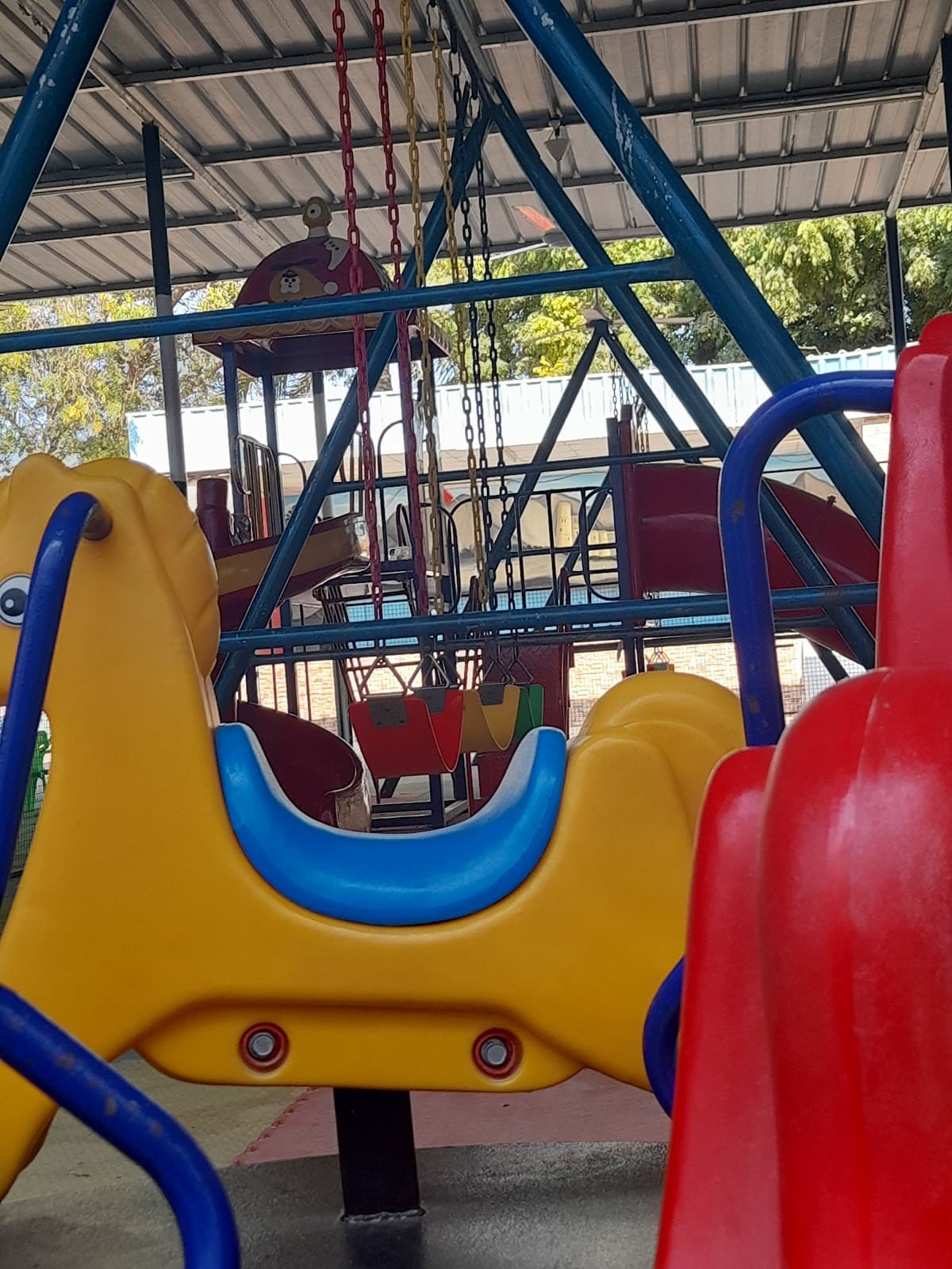 مدرسة علي بن أبي طالب الخاصة (ثنائية اللغه) - Photo 4 of 3