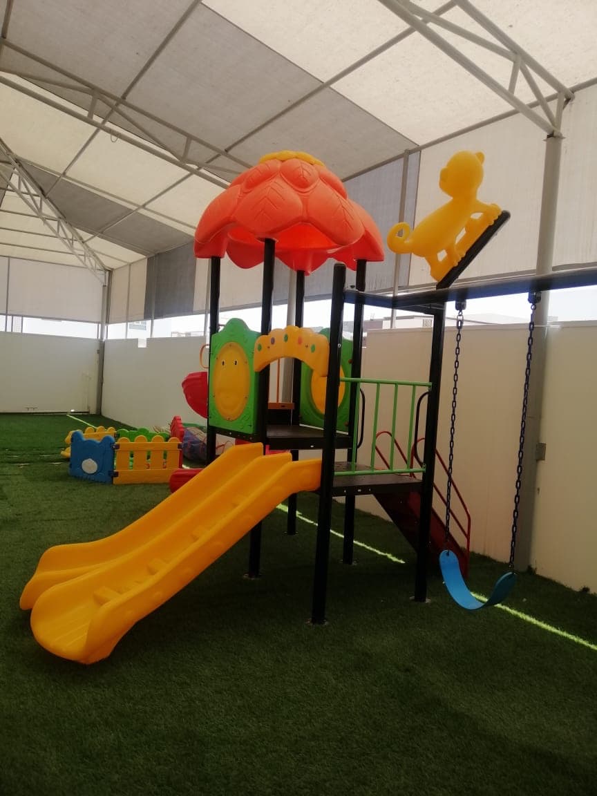 مدرسة درة مجان الخاصة - School Building