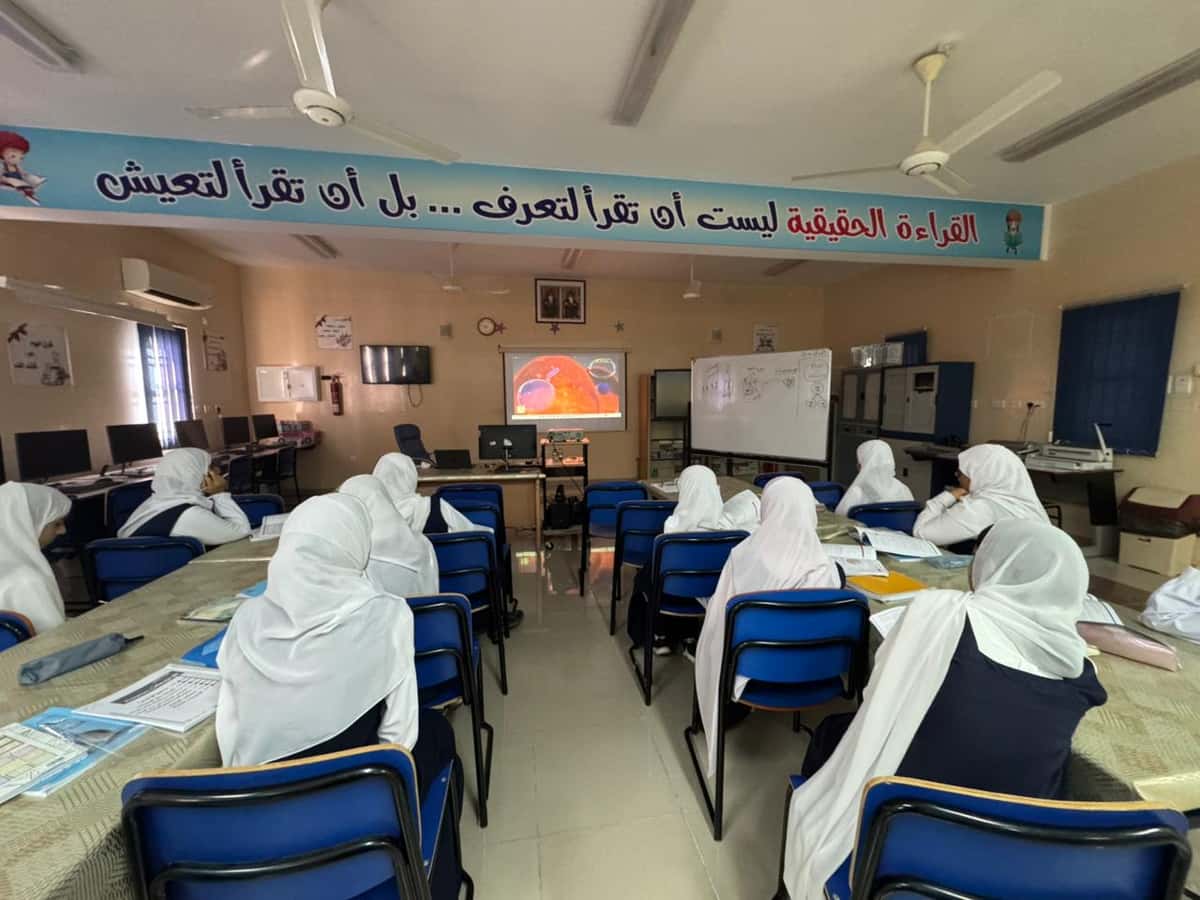 Hoqool Amarefah School - Al Khaburah, Al Batinah North - School in Oman