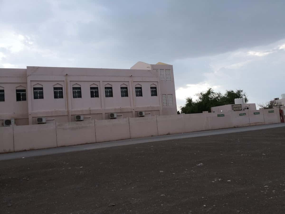 AL-Khairat School - Al Mudhaibi, Ash Sharqiyah North - School in Oman