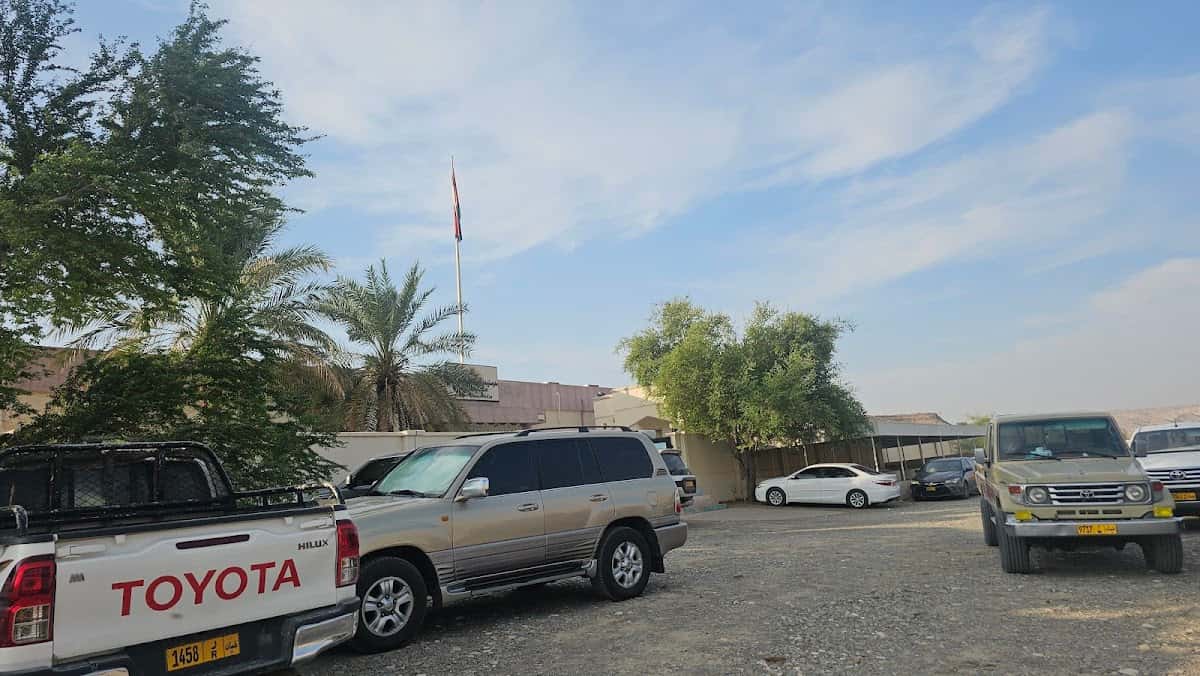 Zaid bin thabit School - Dhank, Al Dhahirah - School in Oman