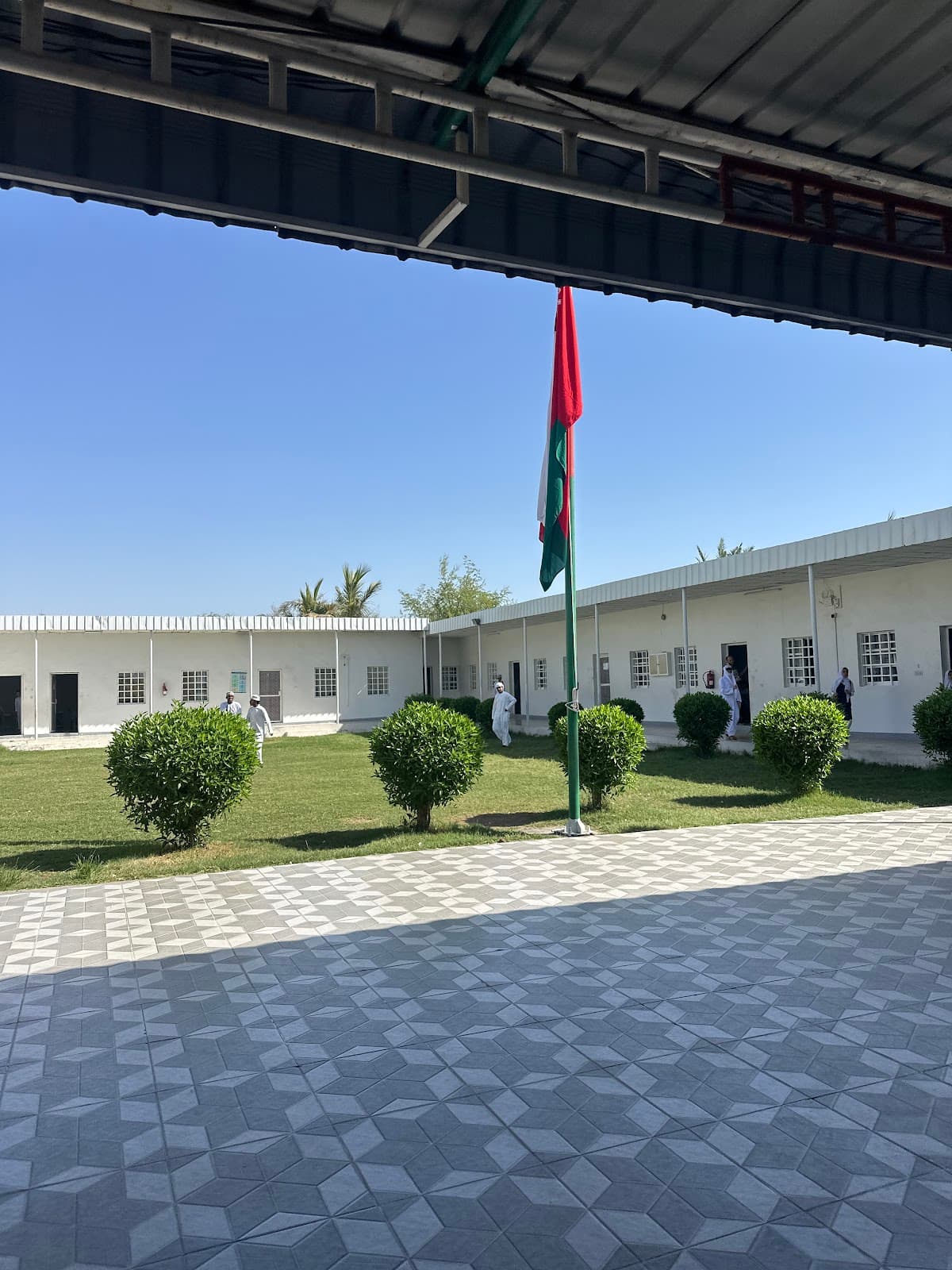 مدرسة فيض النور الخاصة - Photo 4 of 3