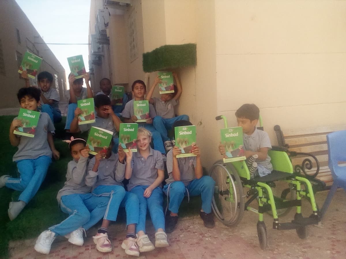 مدرسة أجيال الظاهرة الخاصة - Photo 2 of 1